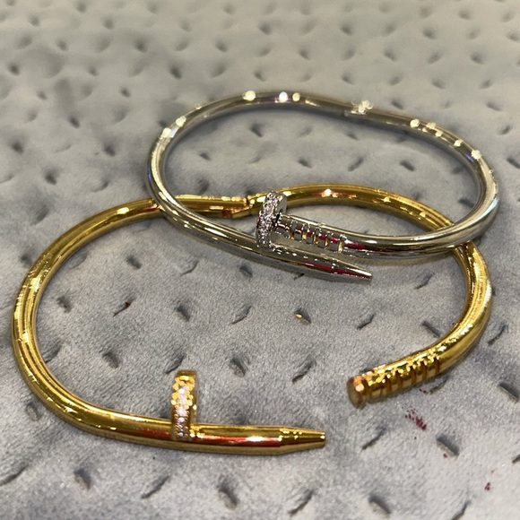 Beautiful Nail Cubic Zirconia Accented Bracelet-Select Gold or Silver-Boutique - Picture 2 of 11